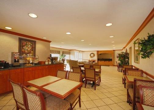 เบย์มอนต์ บาย วินด์แฮม อีแวนสวิลล์ นอร์ท/เฮาบ์สตัดท์ Hotel Warrenton ภายนอก รูปภาพ